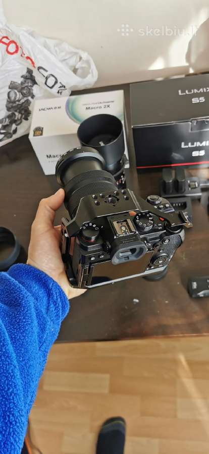 Lumix s5