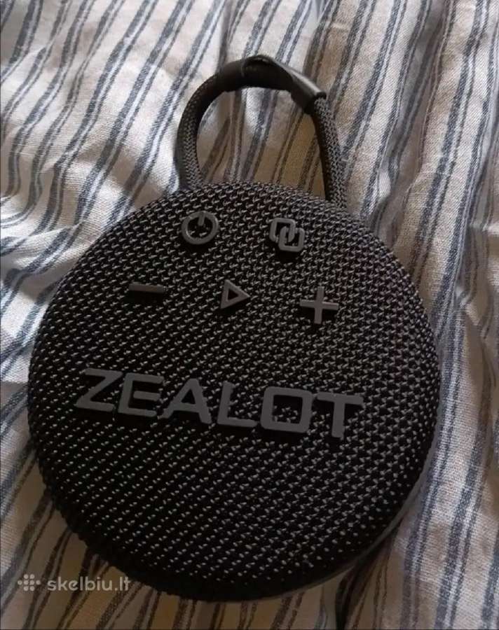 Zealot S77 kolonėlė