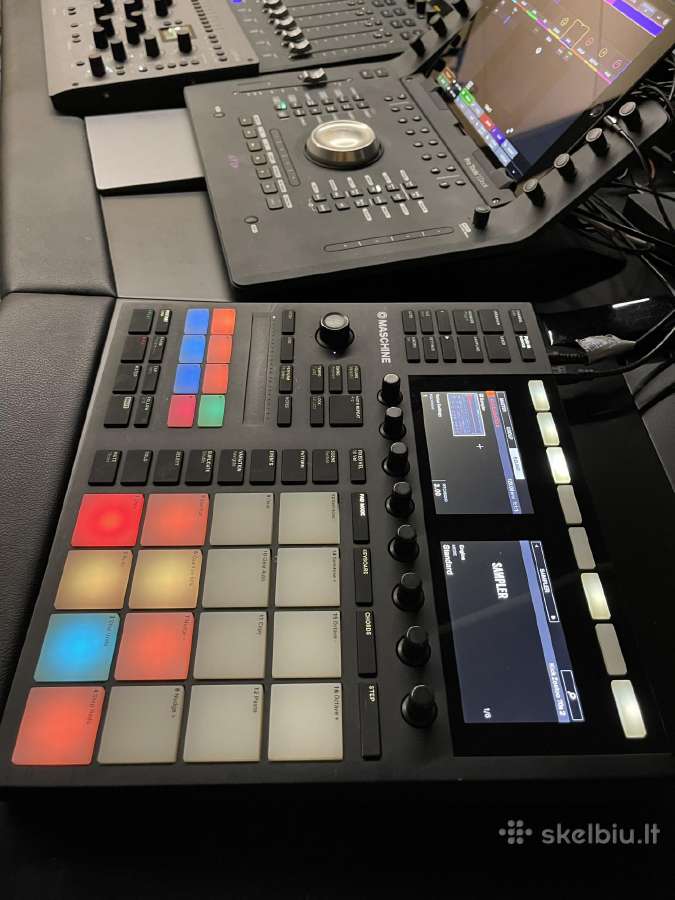 Native Instruments Maschine Mk3 - nuotraukos Nr. 2