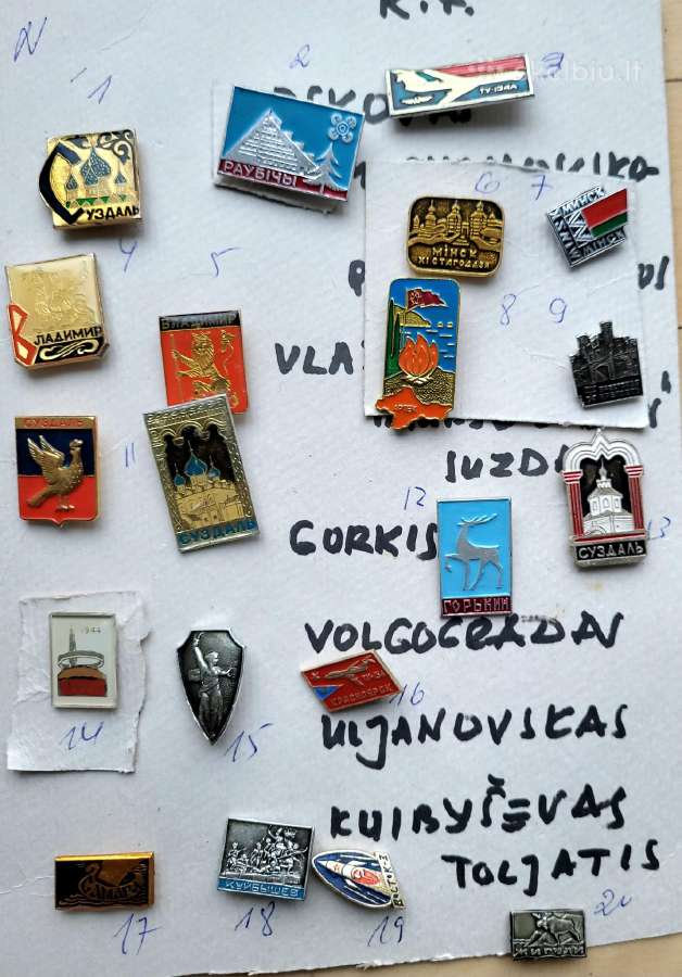 Sovietiniai ženkliukai Miestai