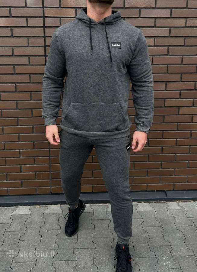 Pasiūti Lt sportiniai veliūriniai kostiumai - nuotraukos Nr. 12