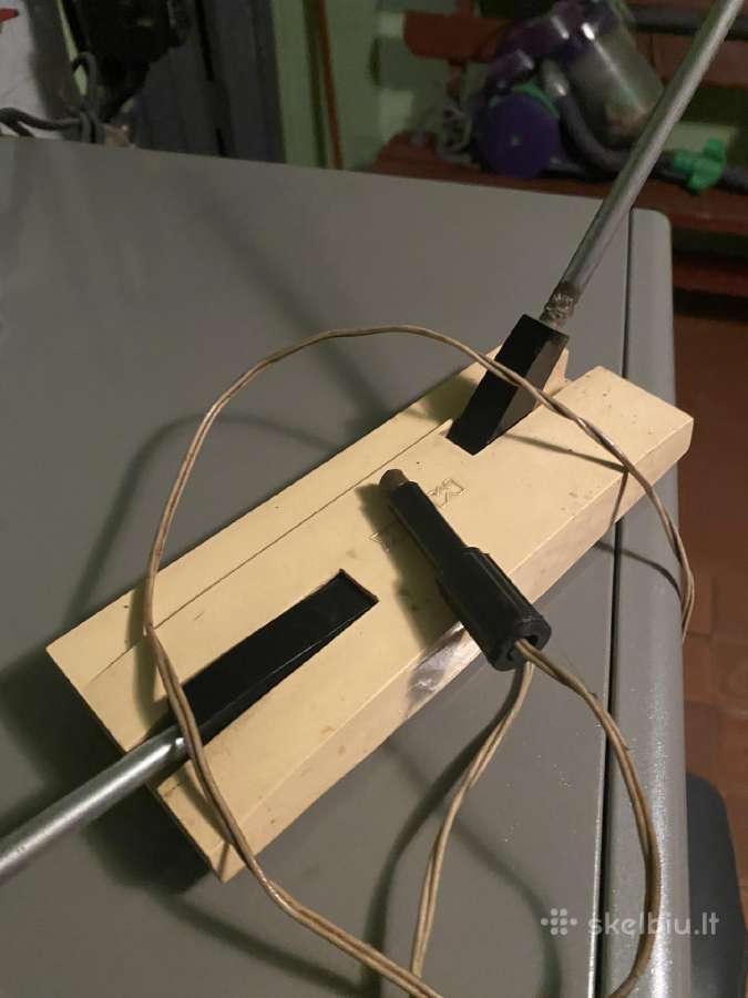 Parduodama tarybine antena Majak