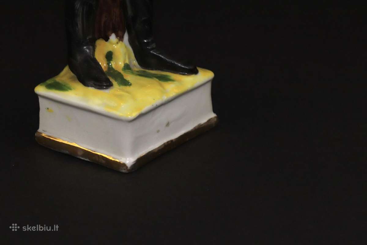 Kareivis porcelianas aukštis 21 cm. Rankom tapytas - nuotraukos Nr. 7