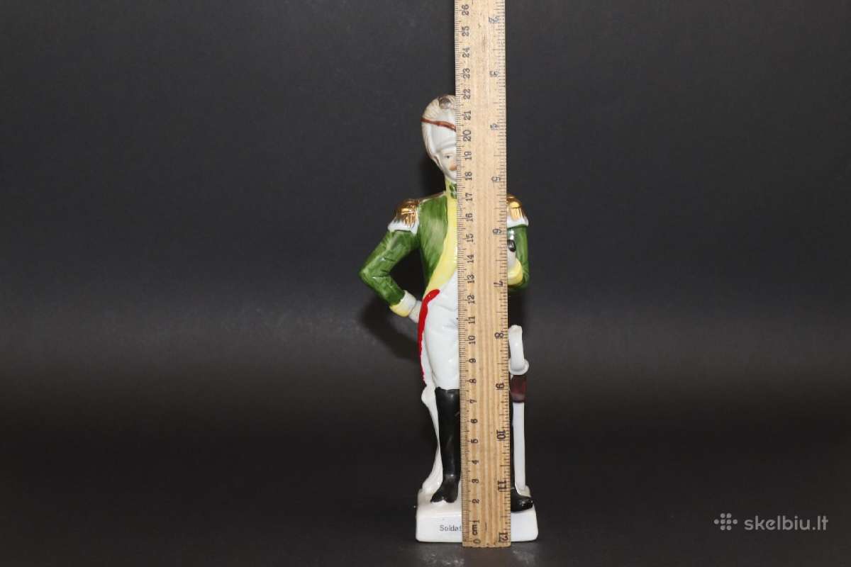 Statulėlė kareivis porcelianas aukštis 22 cm. - nuotraukos Nr. 14