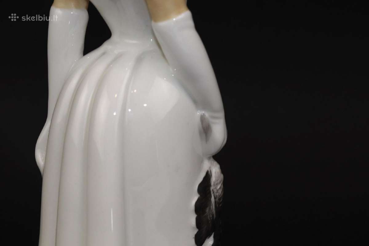 Porcelianas "Royal Doulton", Аnglija. aukštis: 25. - nuotraukos Nr. 6
