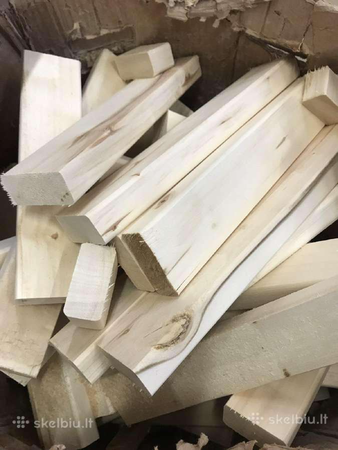 Malkos, medienos gabaliukai, sausa mediena - nuotraukos Nr. 3