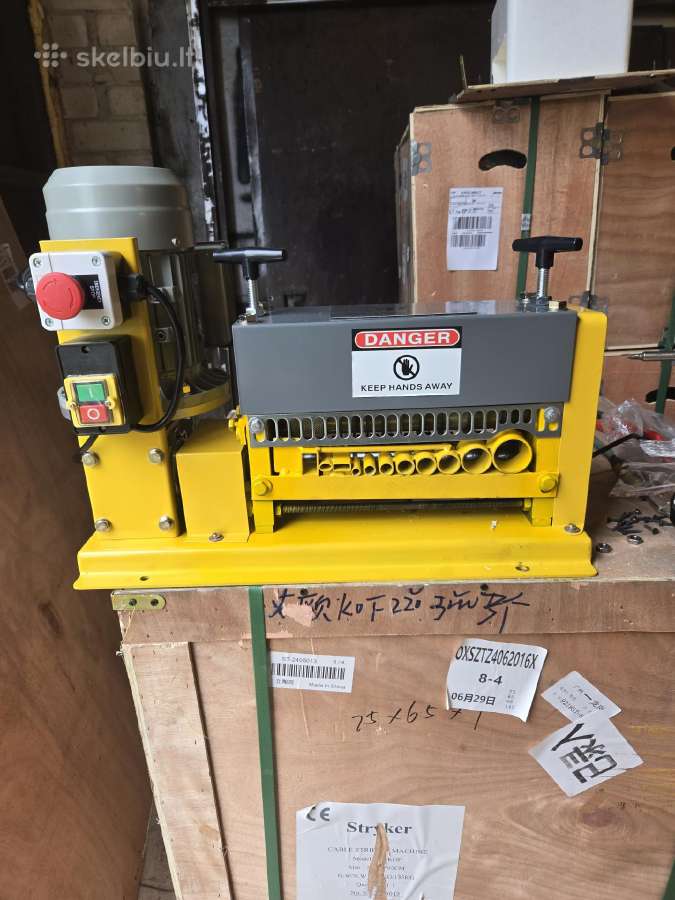 Laidų nužievinimo staklės, 11 skylių Copperia
