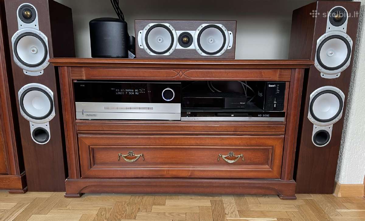 Audio sistemos komplektas
