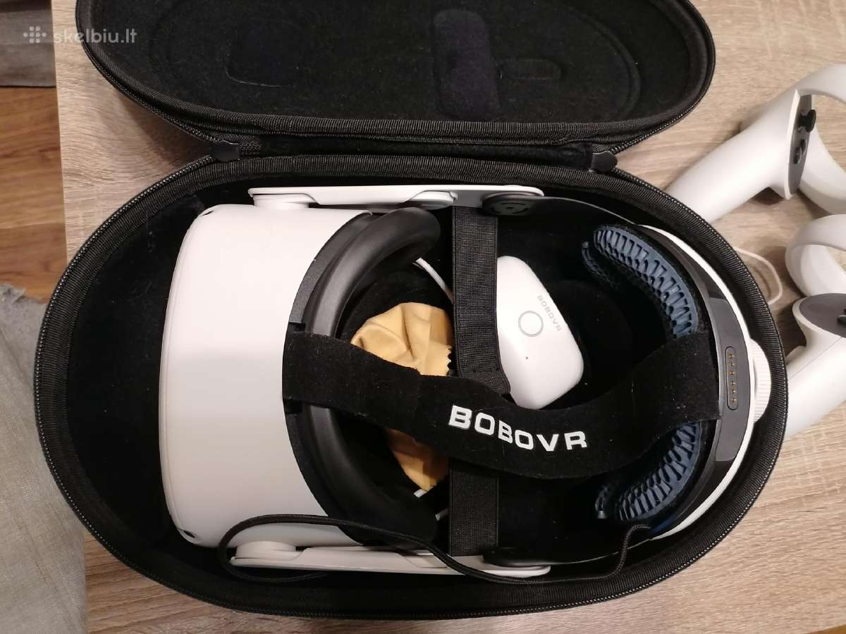 Oculus 2, 128 su žaidimais, priedais.
