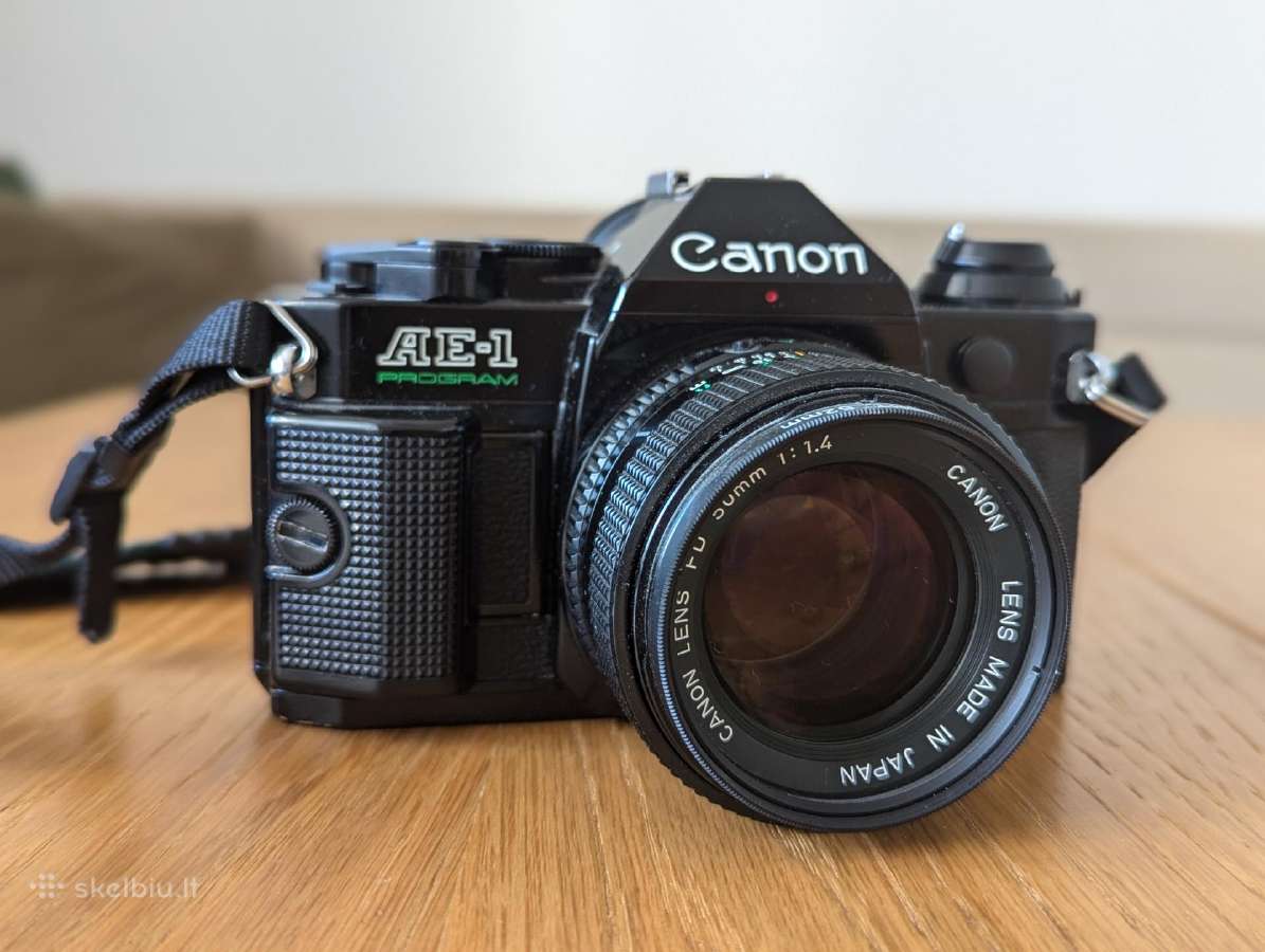 Canon Ae-1 Program juostinis fotoaparatas
