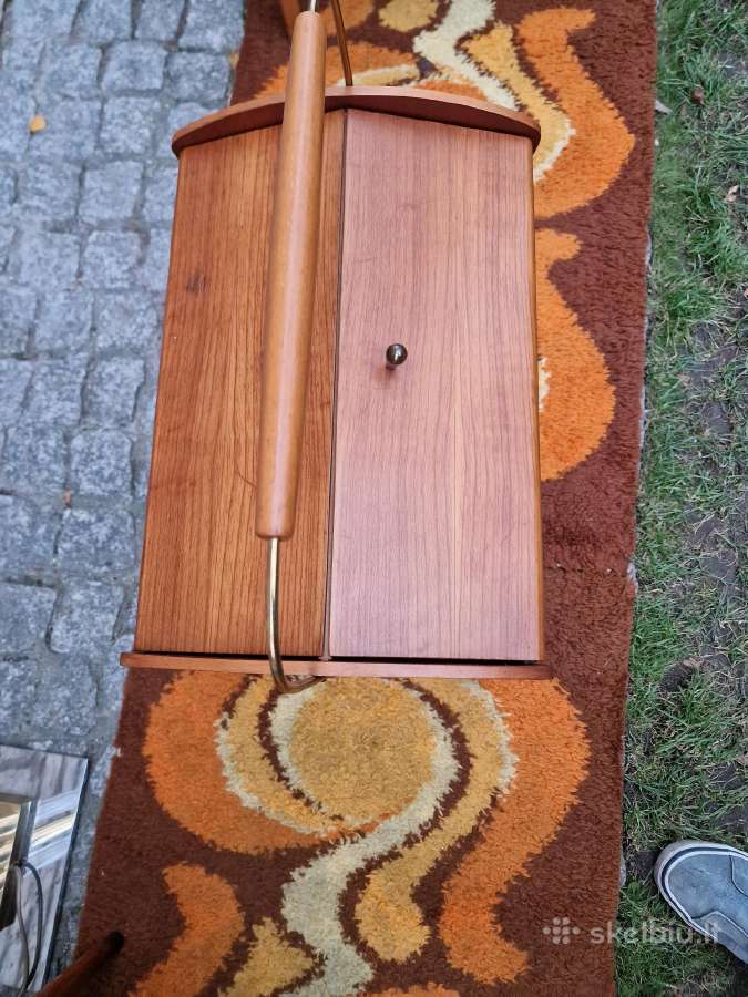 Vintažinė mid century rankdarbių dėžutė-siūlinė - nuotraukos Nr. 5