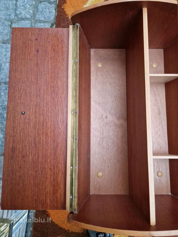 Vintažinė mid century rankdarbių dėžutė-siūlinė - nuotraukos Nr. 9