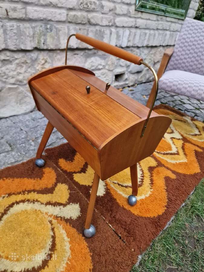 Vintažinė mid century rankdarbių dėžutė-siūlinė - nuotraukos Nr. 19