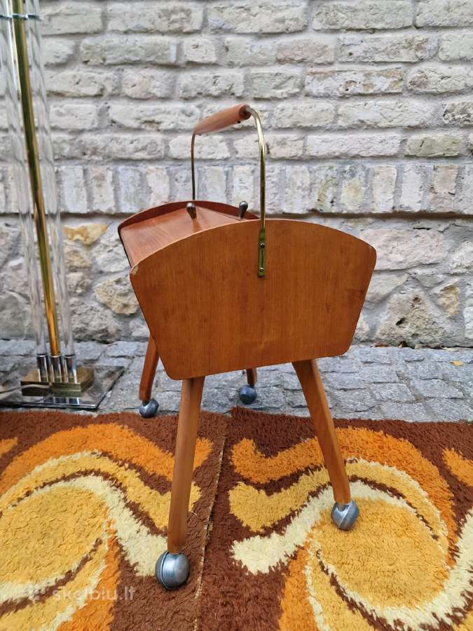 Vintažinė mid century rankdarbių dėžutė-siūlinė - nuotraukos Nr. 23