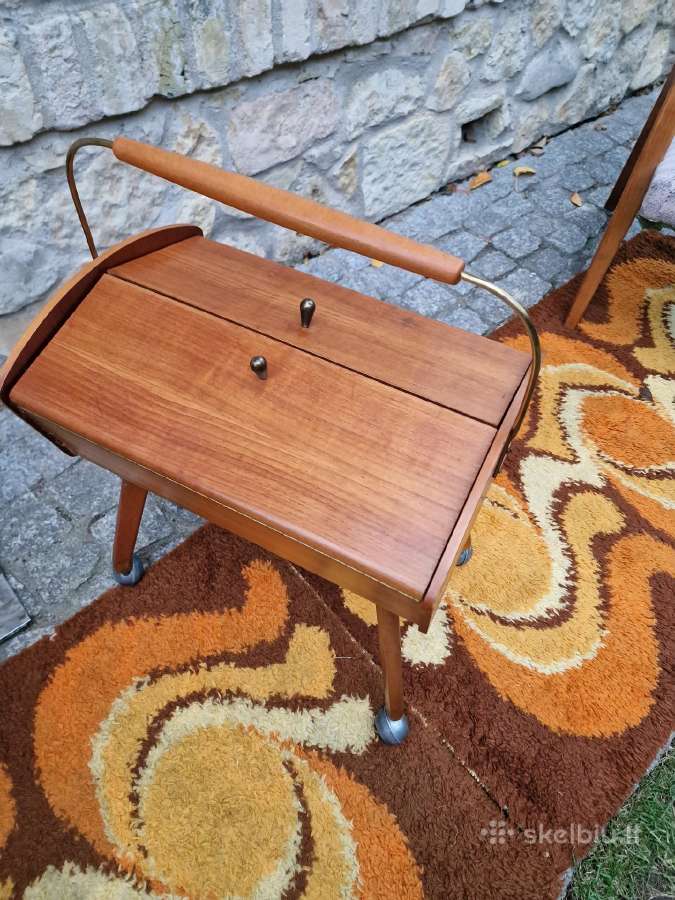 Vintažinė mid century rankdarbių dėžutė-siūlinė - nuotraukos Nr. 31