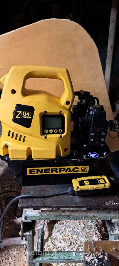 Enerpac Zu4 nešiojamas hidro siurblys - nuotraukos Nr. 2