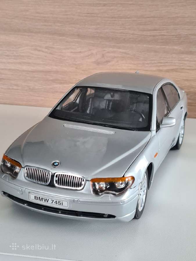 Bmw 740 1:18