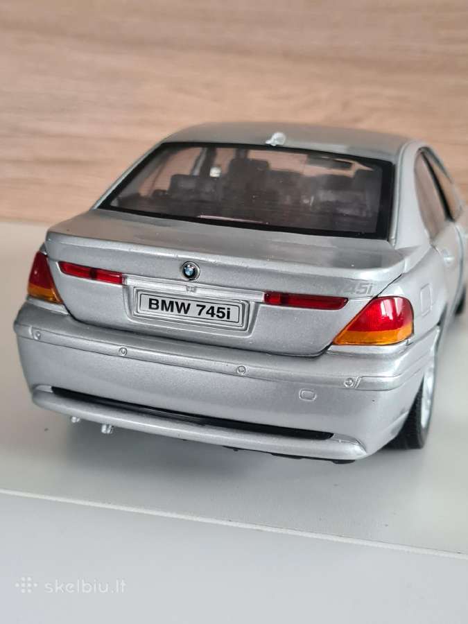 Bmw 740 1:18 - nuotraukos Nr. 3