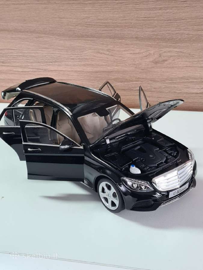 Mercedes C 2 kartos 1:18 - nuotraukos Nr. 2