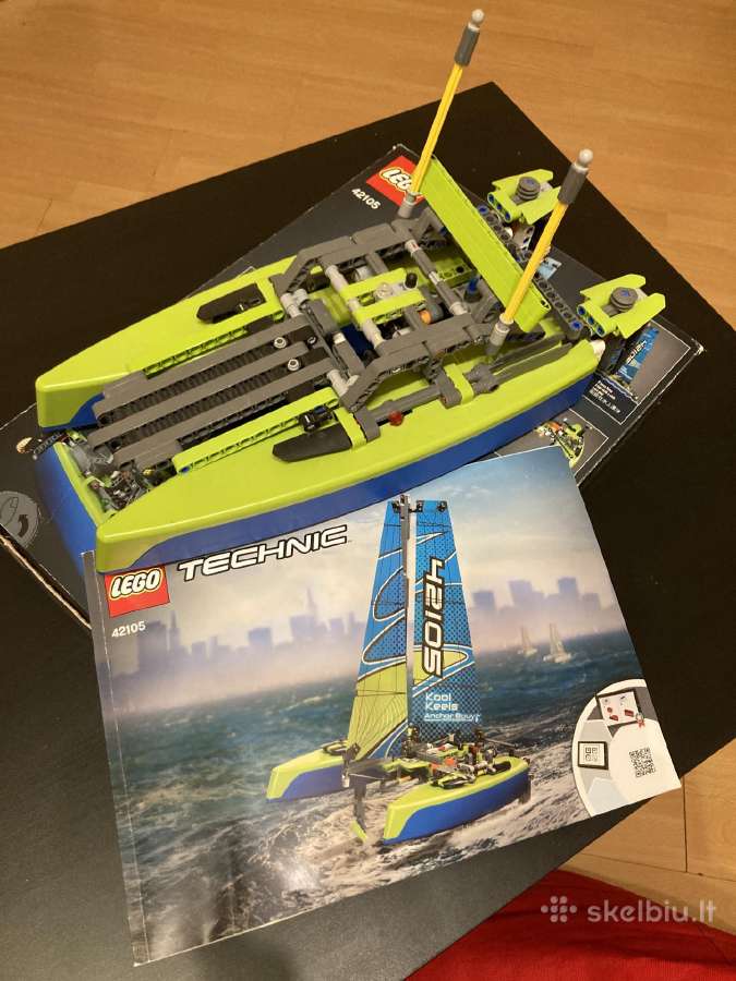 Lego 42105