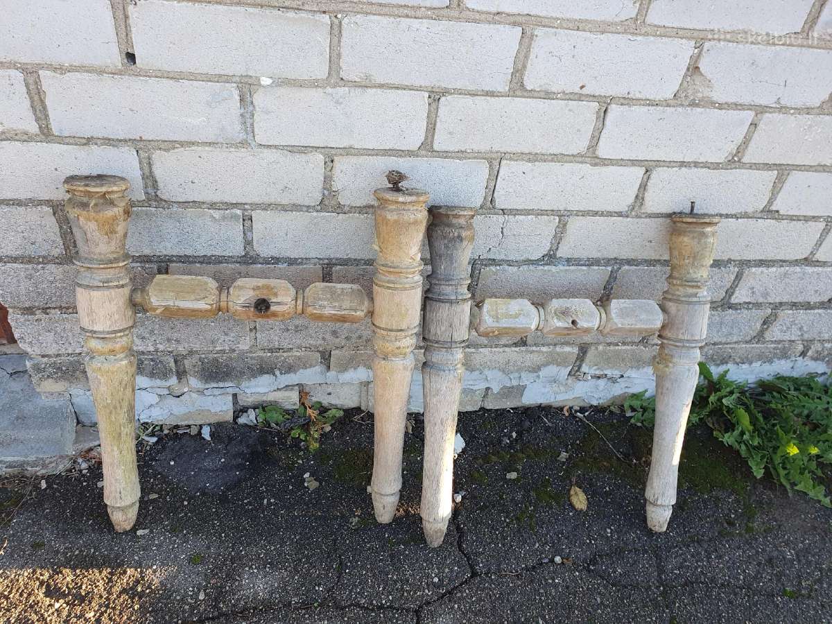 Baldai,priedai baldams