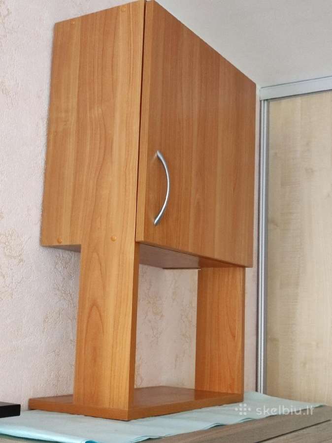 Parduodu WC spintelę