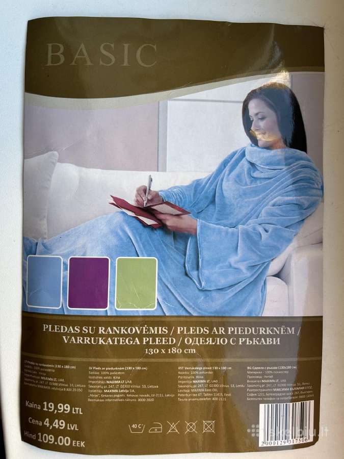 Pledas su rankovėmis