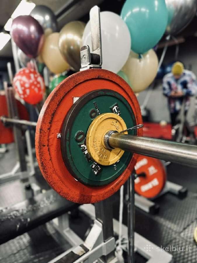 Ieškome įsigyti visą sporto klubo inventorių