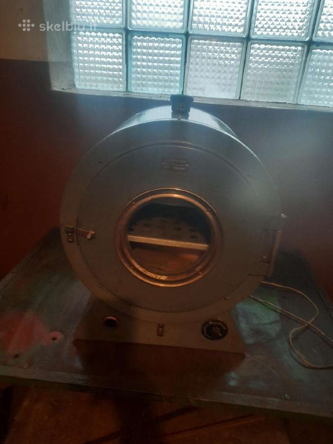 Pecius-dziovykle. Uz 38€. Nenaudotas.