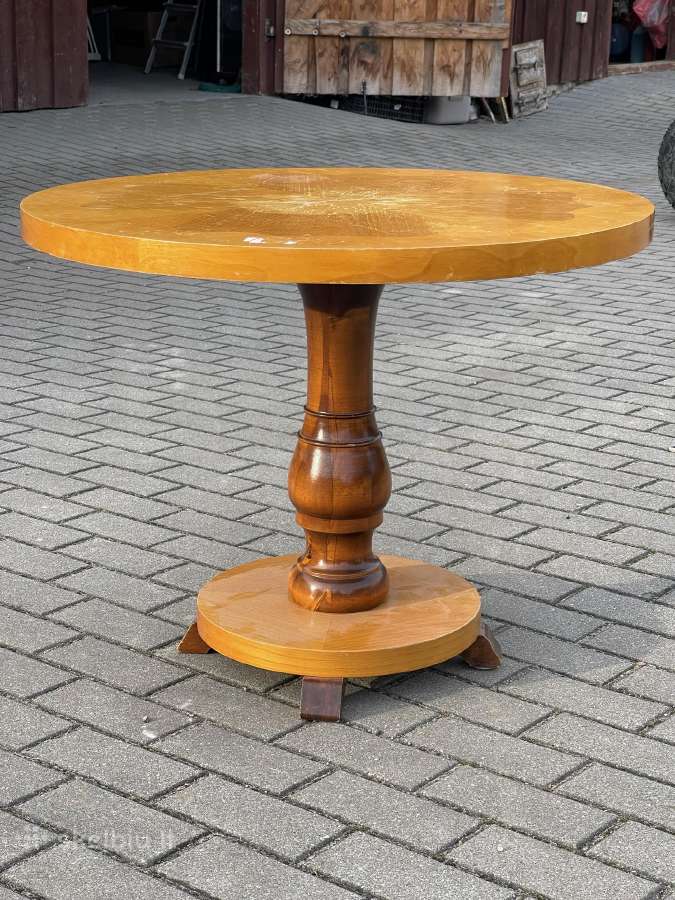 Art Deco orginalus staliukas