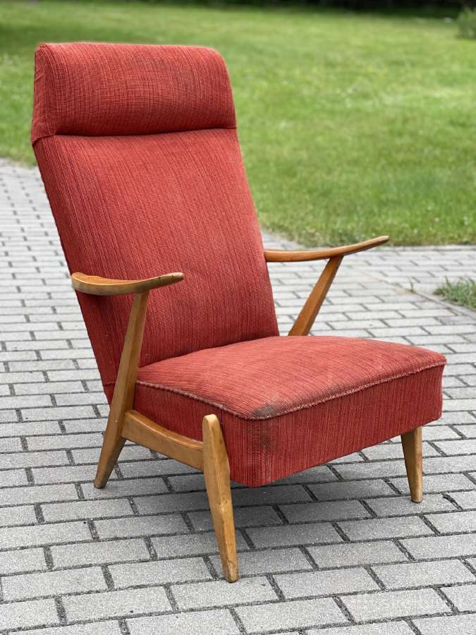 Ispudingo dizaino relax kreslas