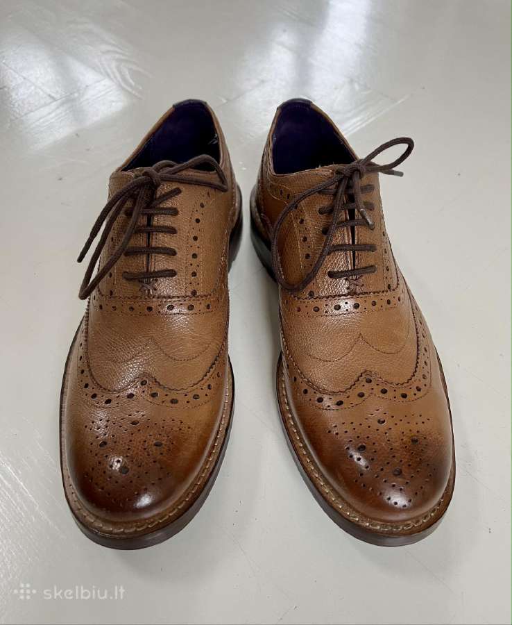 Klasikiniai batai Ted Baker