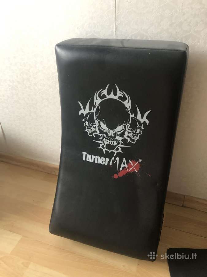 Turnermax lenktas smugiavimo skydas