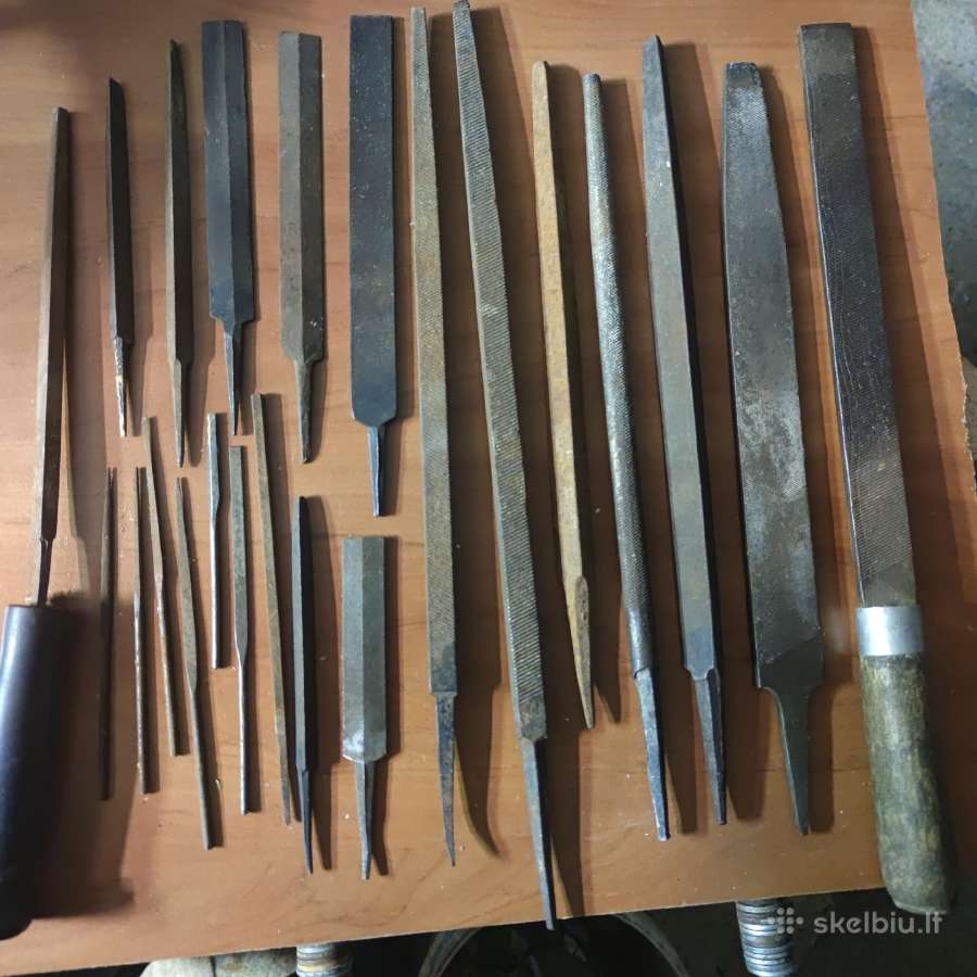 Senos dildės