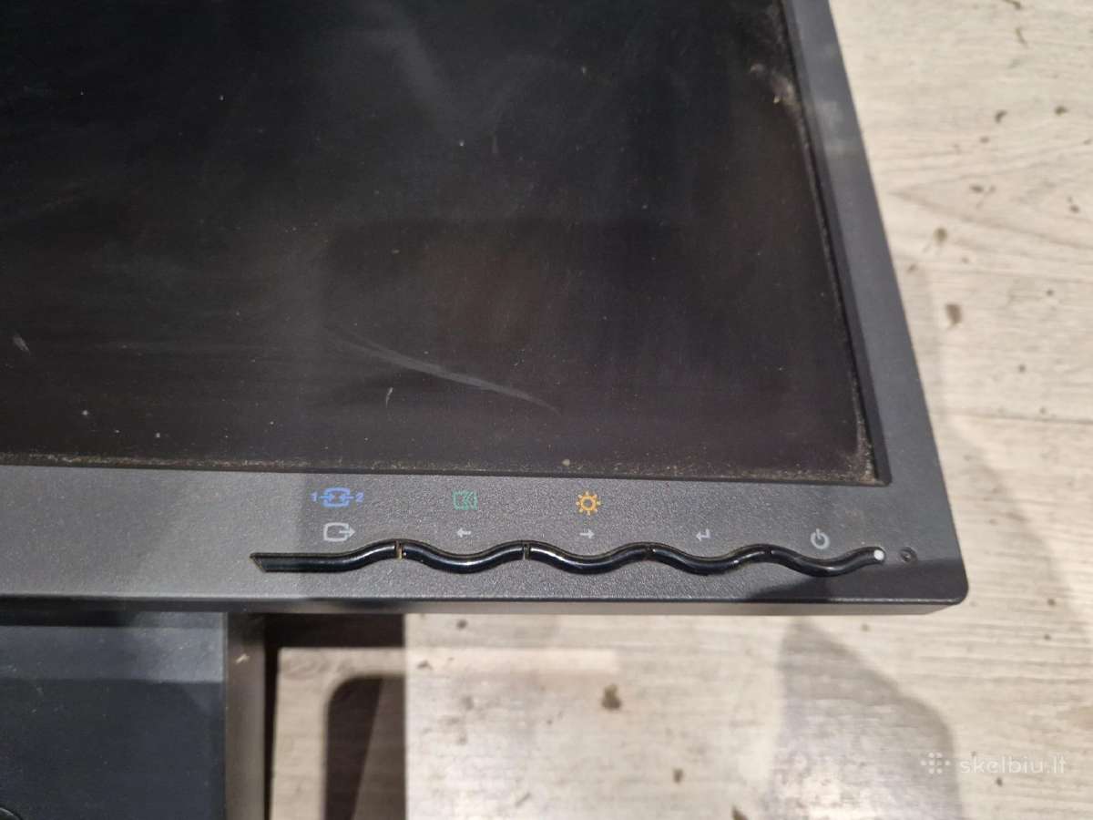 19" Monitorius Lenovo - nuotraukos Nr. 2