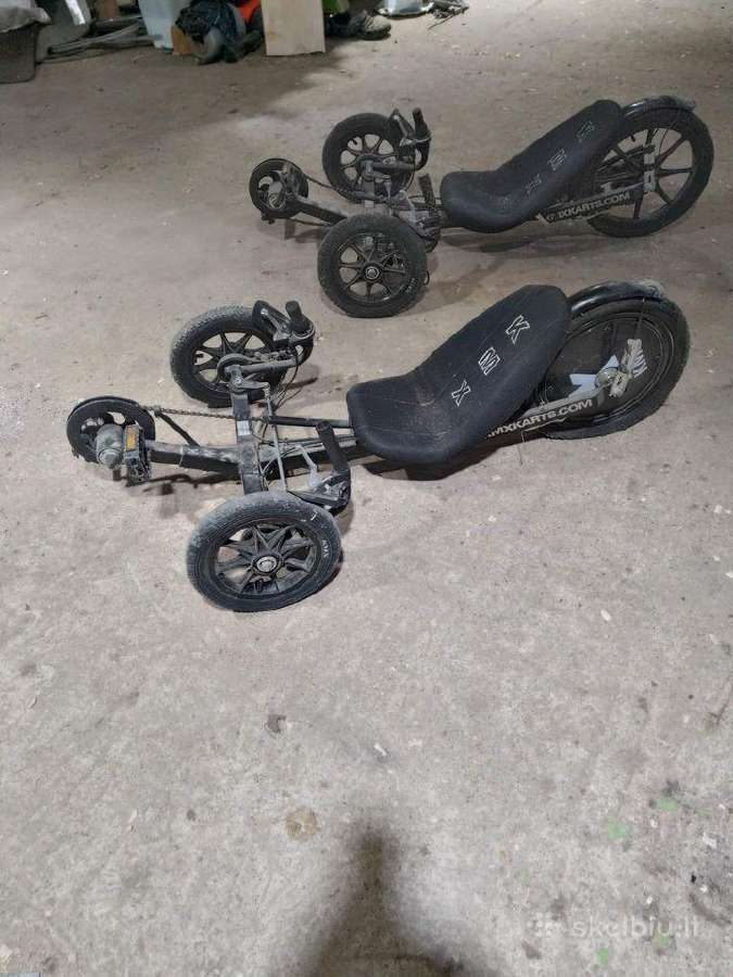 Du Velomobiliai Vaikams