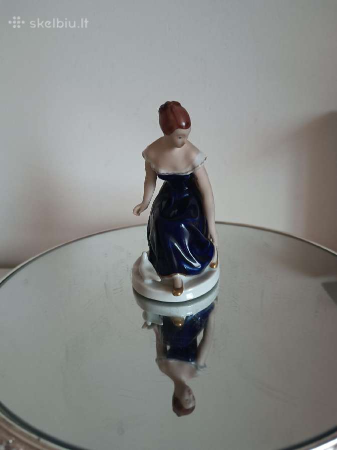 Vintažinė porcelianinė statulėlė Royal Dux - nuotraukos Nr. 4