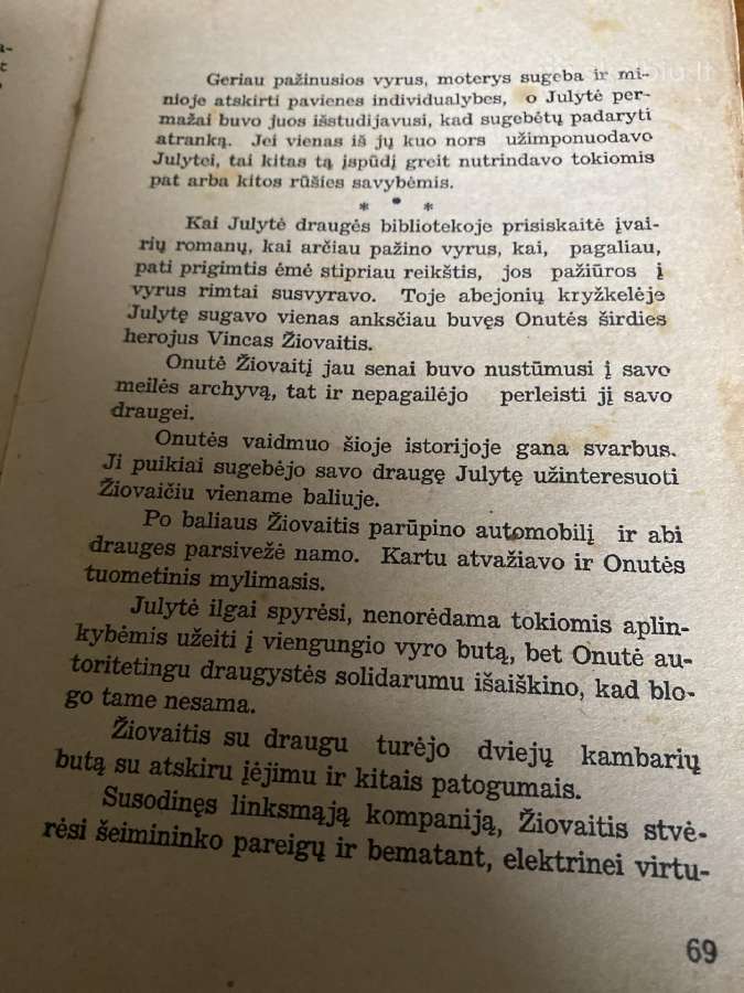 Prieškario knygute - nuotraukos Nr. 2