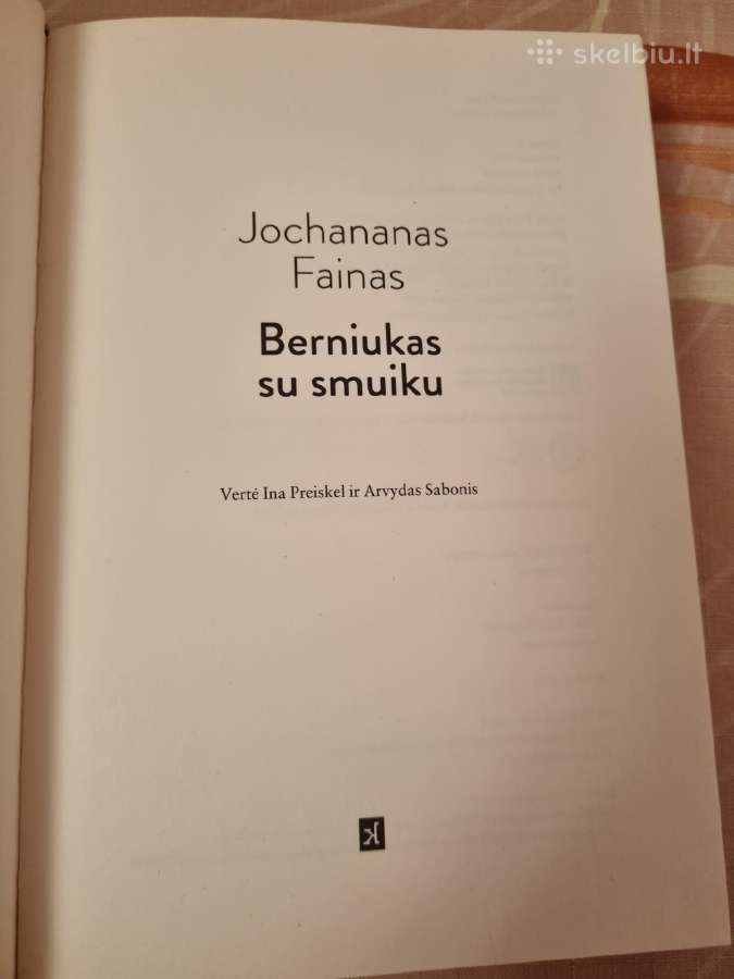 Berniukas su smuiku - nuotraukos Nr. 2