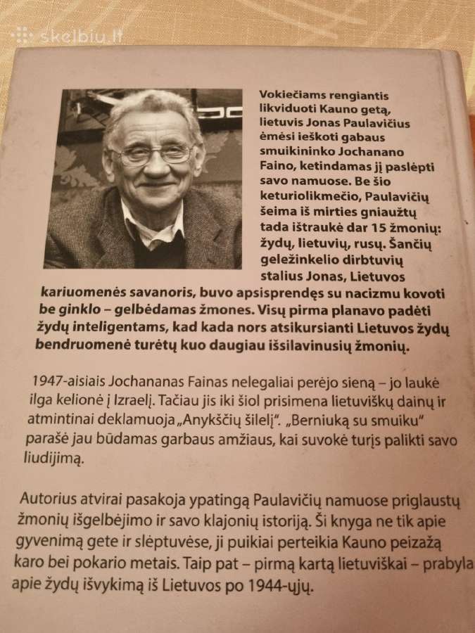 Berniukas su smuiku - nuotraukos Nr. 5