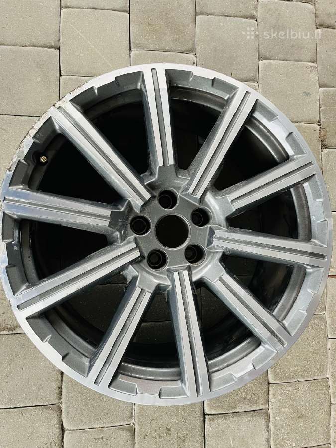 Audi Q7 4m lengvo lyd.r 20 diskai