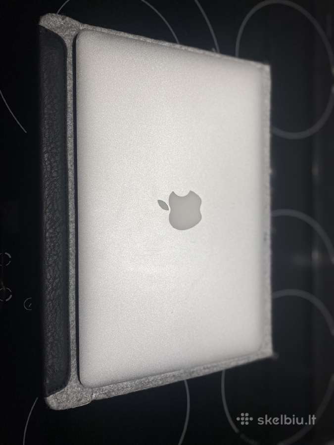 MacBook air 11