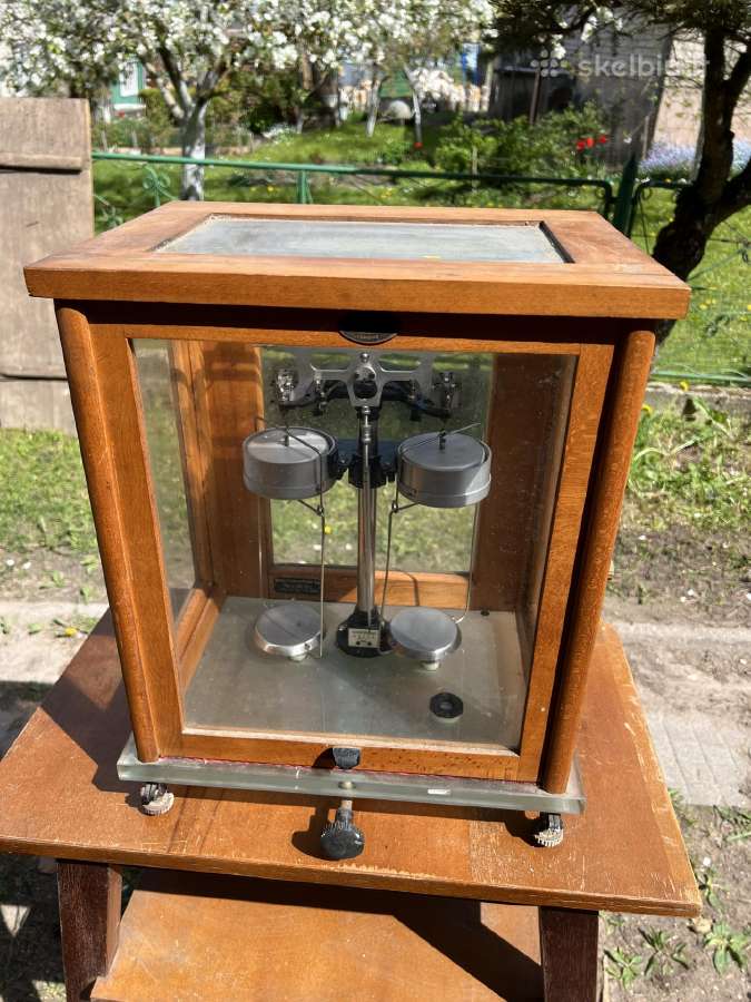 Svarstykles analitines Ad -200