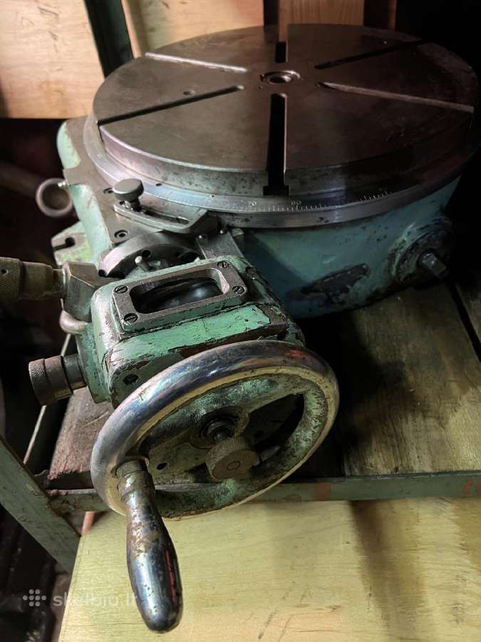 Pasukamas stalas 400 mm