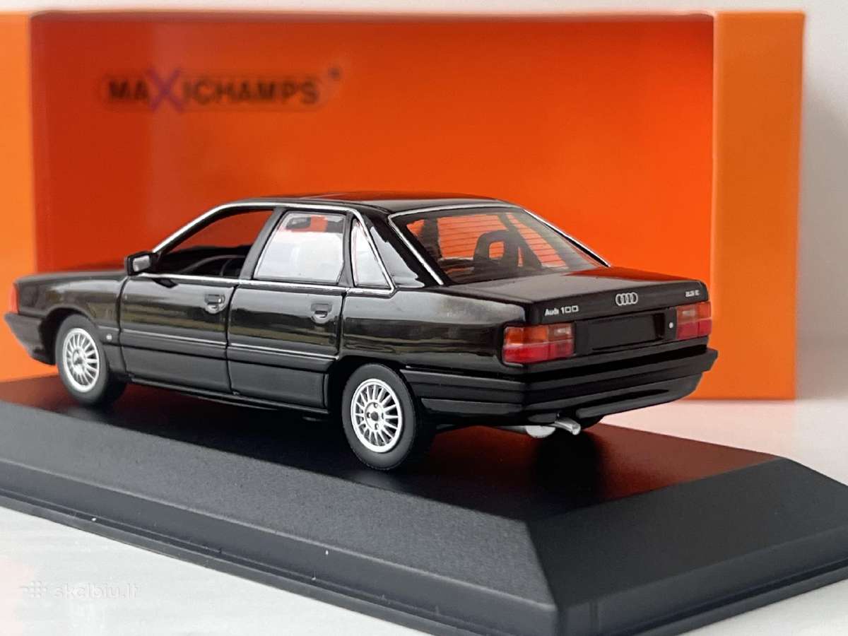 Audi 100 C3 1:43 - nuotraukos Nr. 6