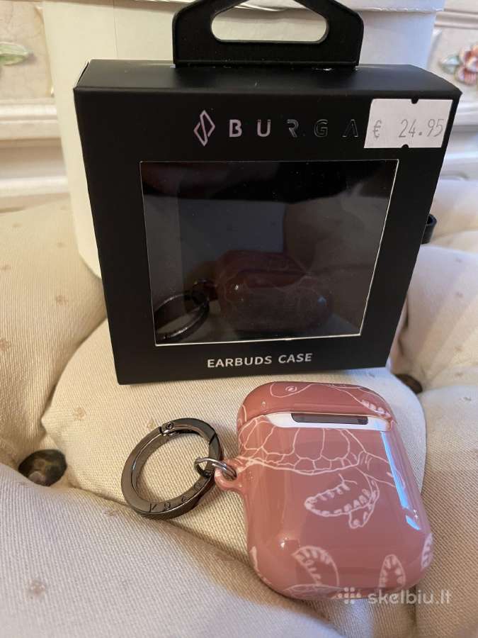 Burga ausiniu dekliukas