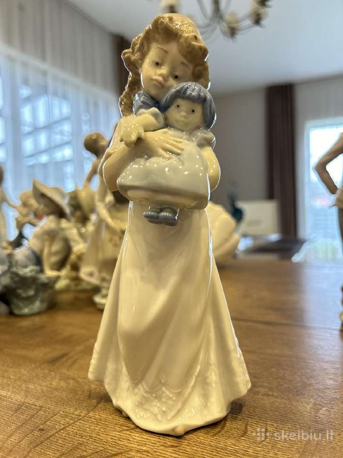 Parduodu Lladro, Nao porceliano statulėles - nuotraukos Nr. 14