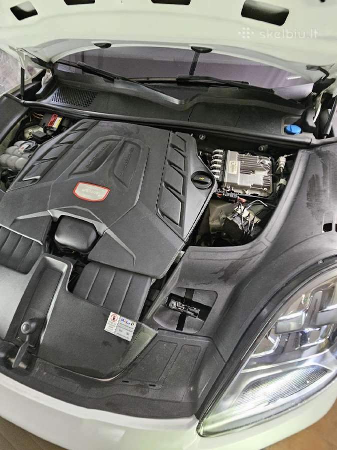 Porsche Cayenne Turbo 4.0l 2019m su 3men garantija - nuotraukos Nr. 28