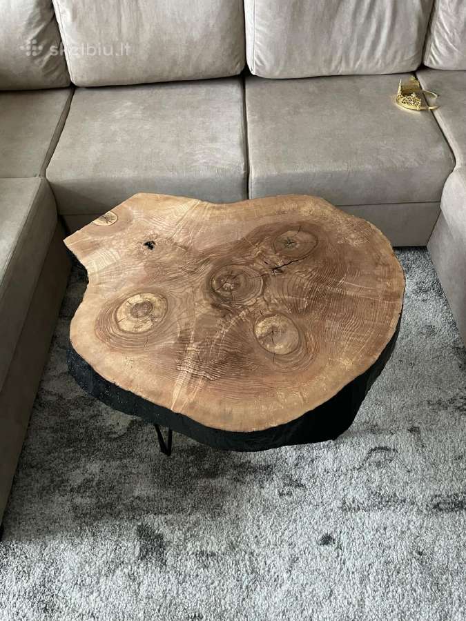 Uosio masyvo kavos staliukas