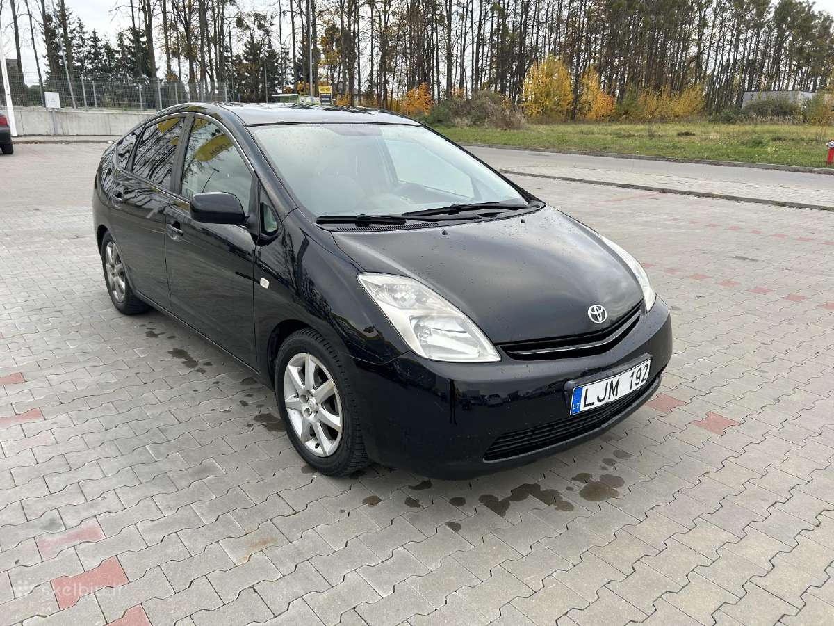Toyota prius nuoma bolt/uber darbui. аренда тойоты - nuotraukos Nr. 4